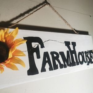 Recycled Wood Farmhouse Painting Sign Sunflower